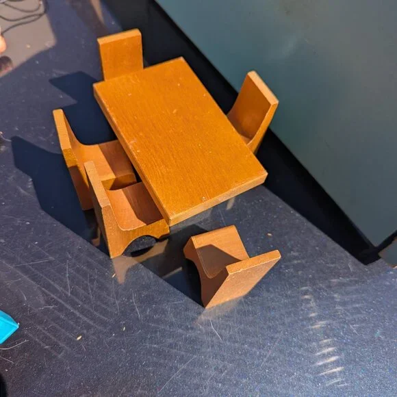 CREATIVE PLAYTHINGS MID CENTURY DOLL HOISE & FURNITURE FINLAND RARE